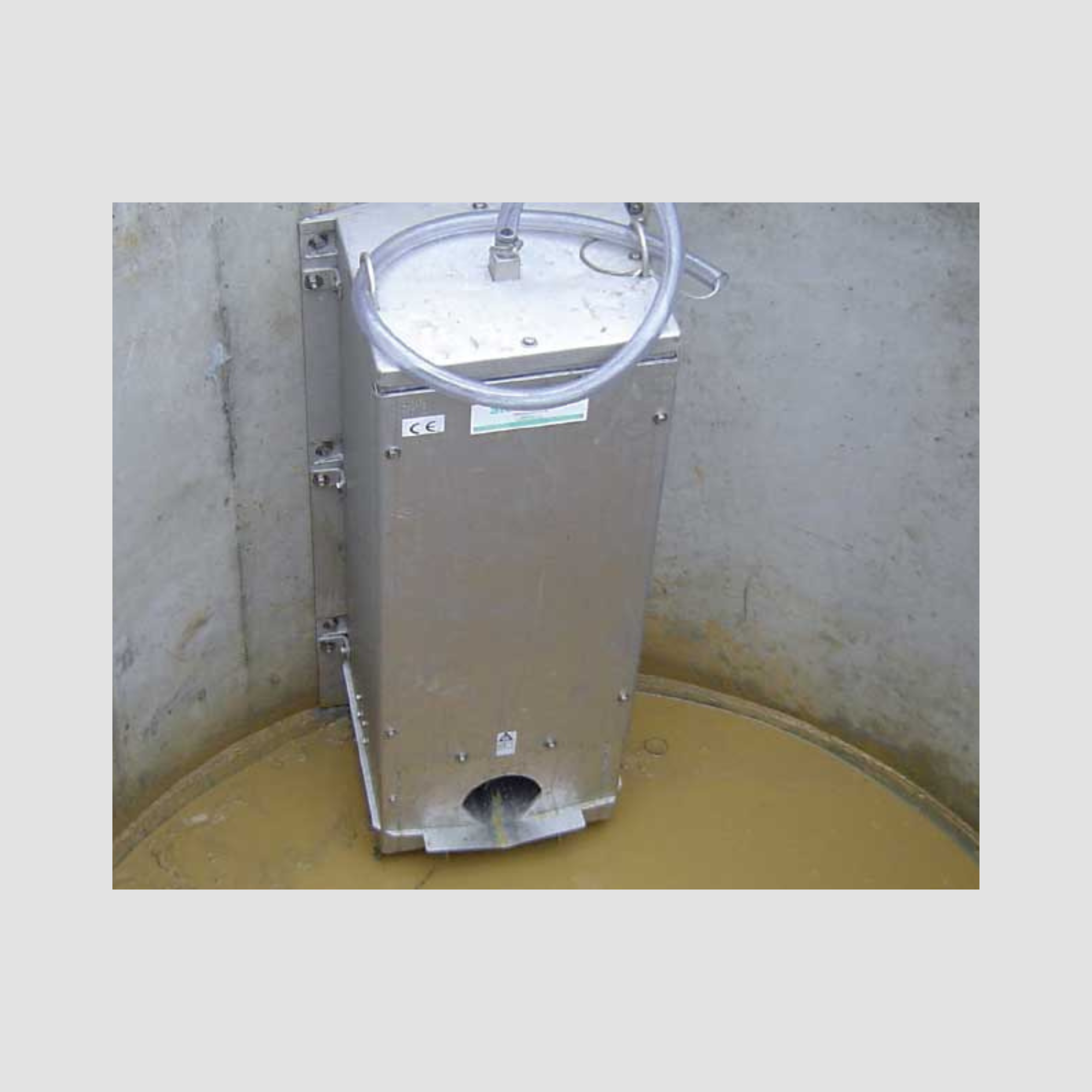 METAVAL PRODUCT IMAGES