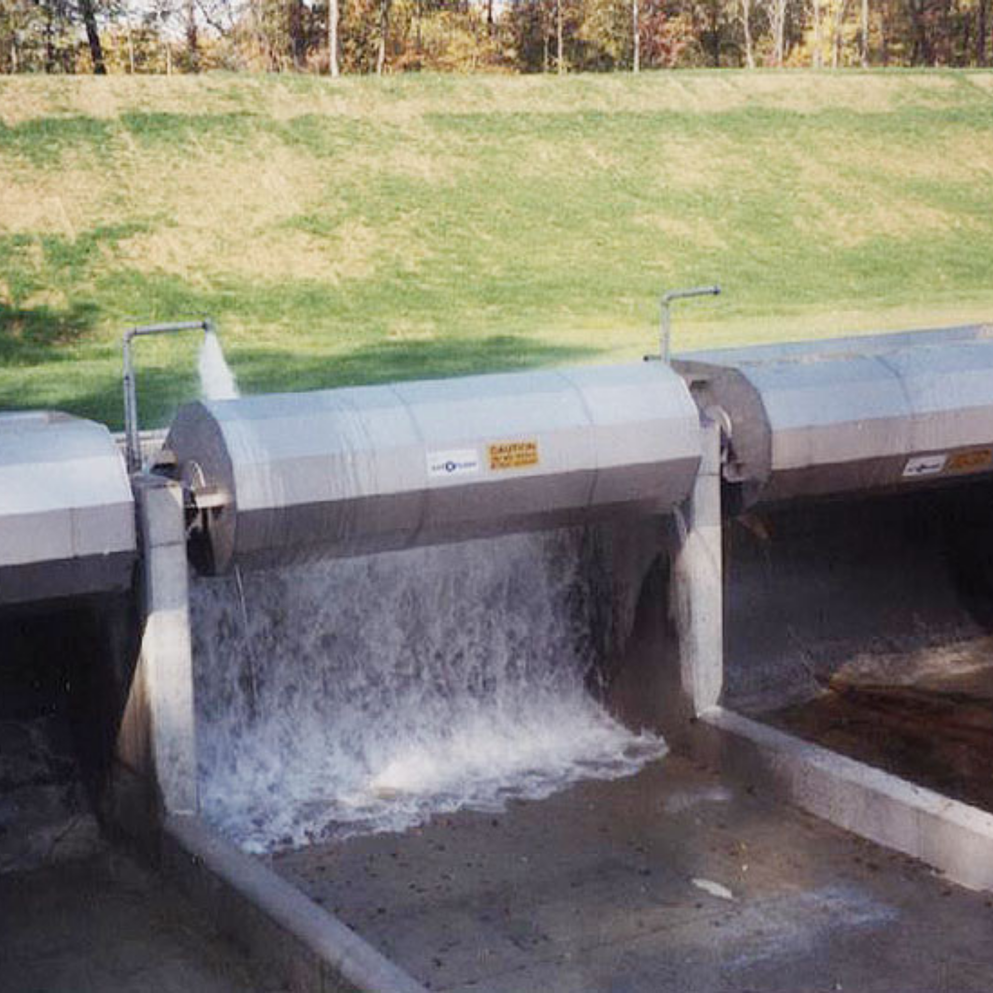 Steinhardt HydroSelf® Tipping Bucket